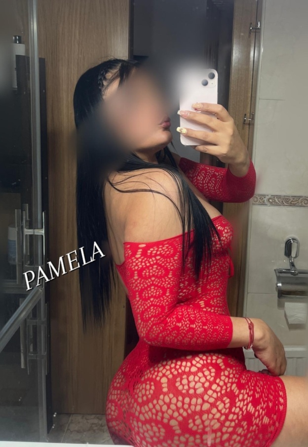 UNA MORENA FINA CON UN FISICO QUE ENAMORA , SUPER COMPLETA!!610177998.