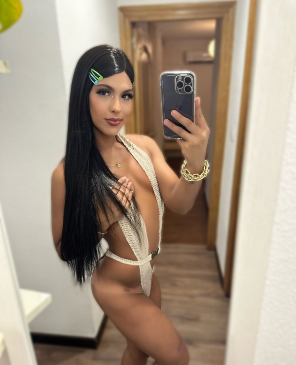 Diosa, exótica y sensual latina Paquetona