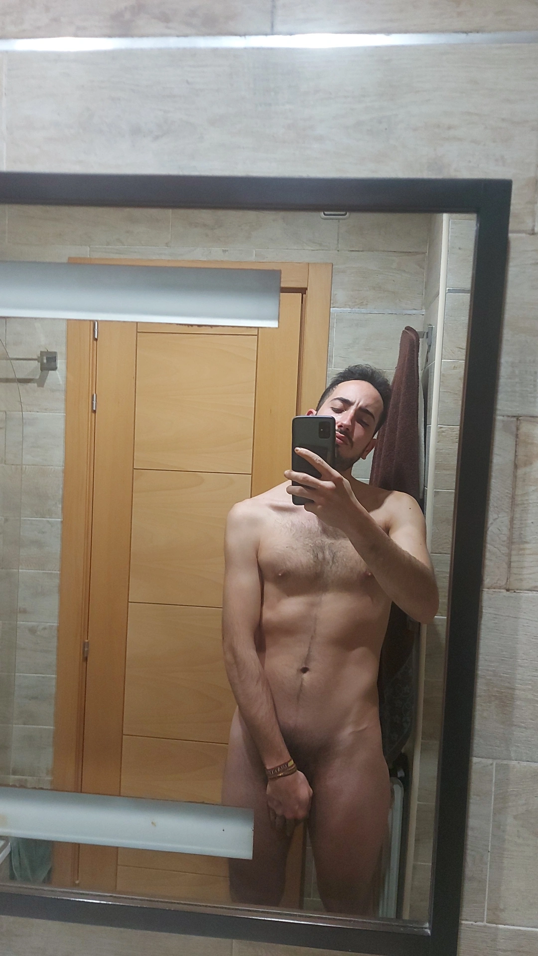 Chico joven busco mujer o trans no importa edad