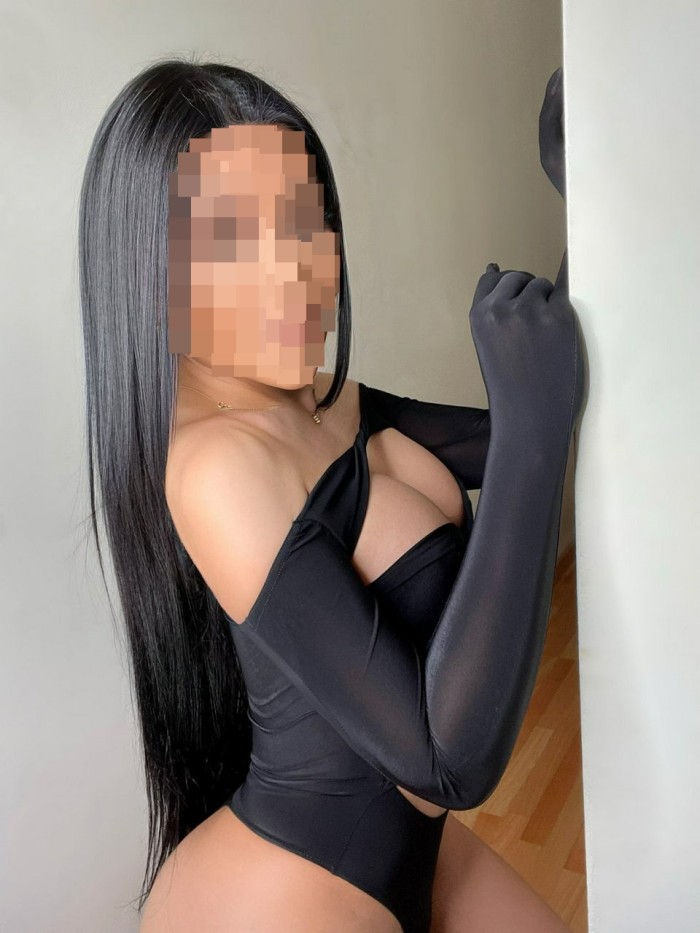 NOVEDA VIP TRANS JOVEN Y DISCRETA PARA CABALLEROS