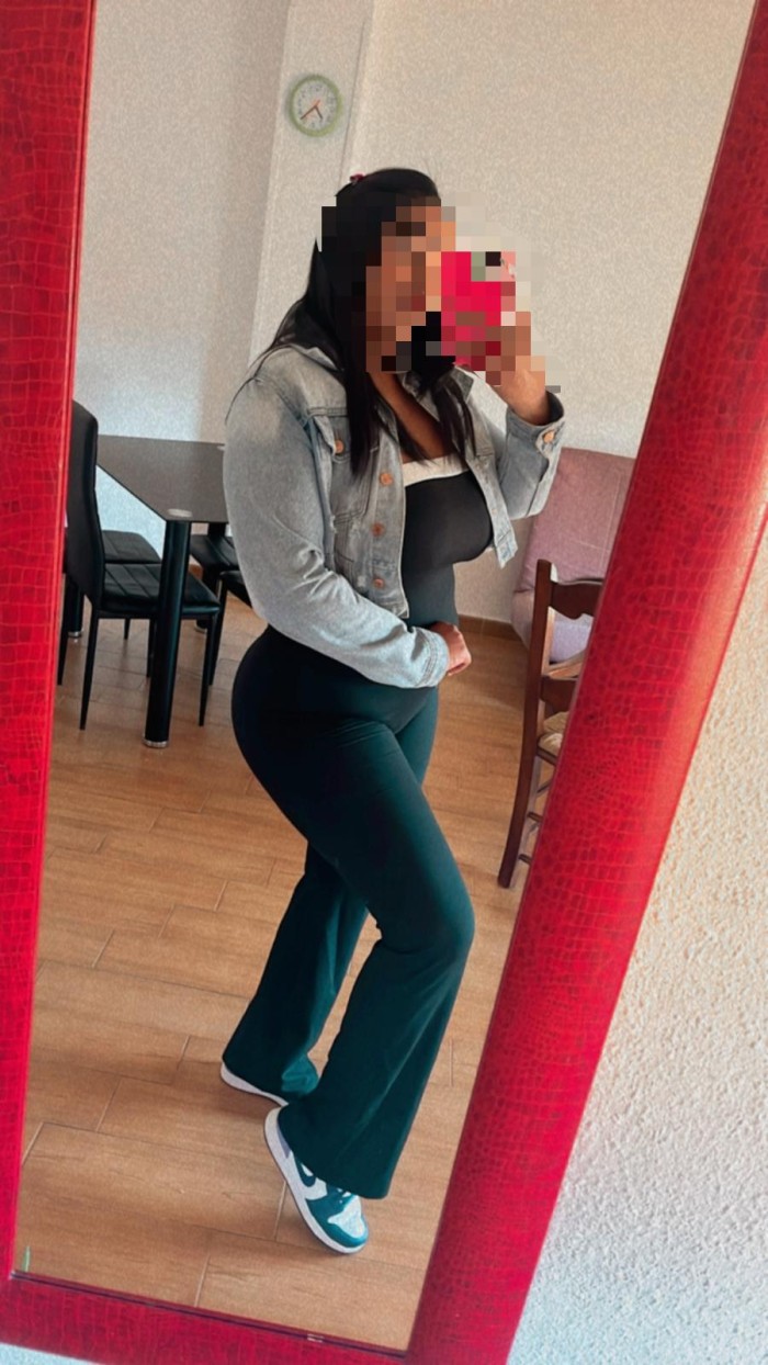 CHICA ESCORT NUEVA EN TU ZONA SALIDA ELDA