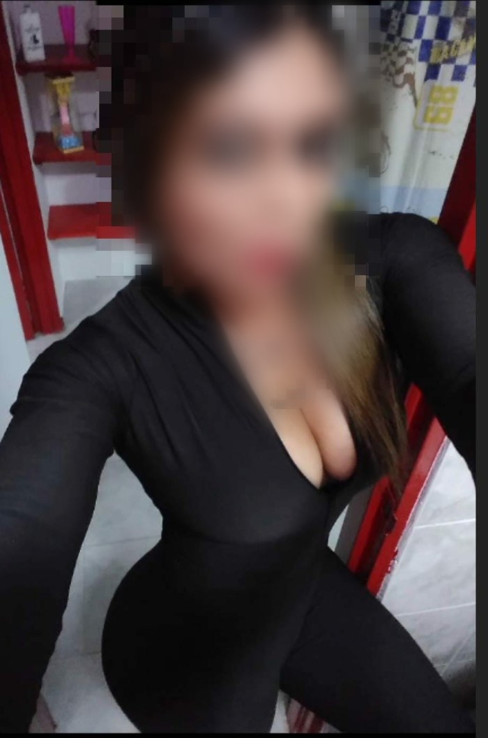 MUJER PARA CABALLEROS CON BUEN GUSTO