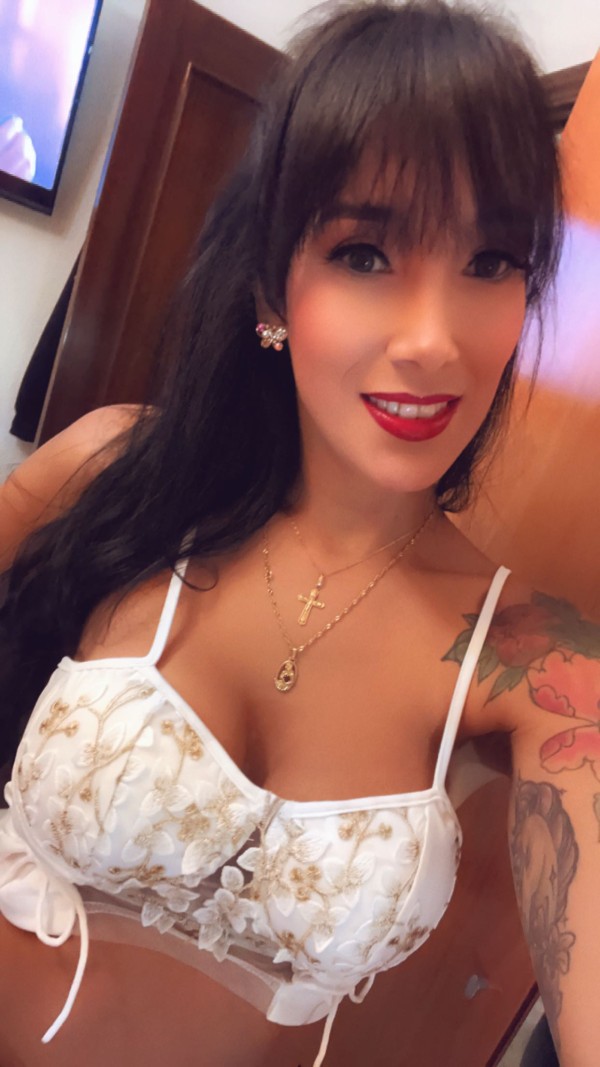 Linda colombiana por tu ciudad