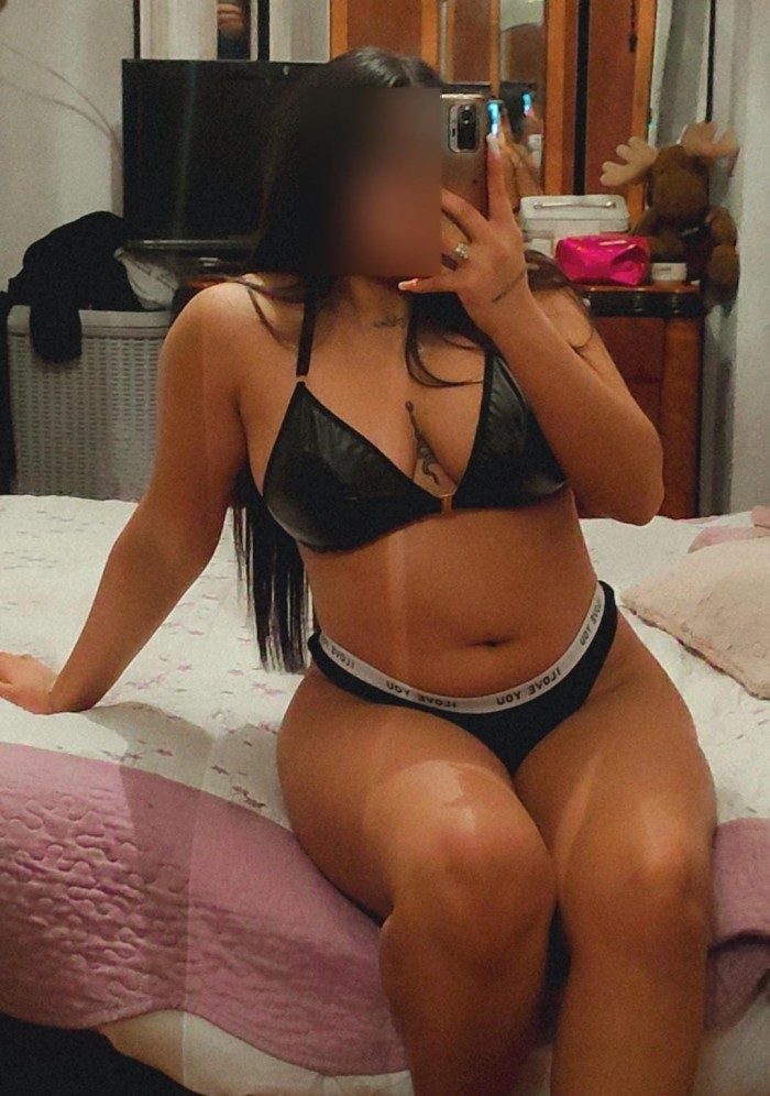 CHICA ESCORT NUEVA EN TU ZONA SALIDA ELDA