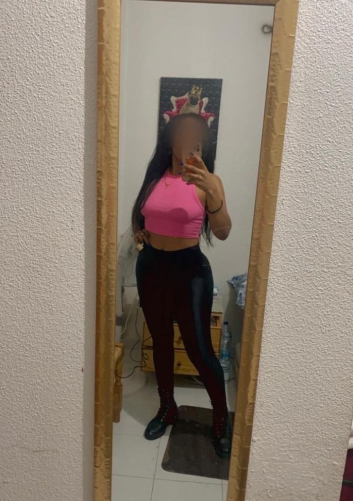 CHICA ESCORT NUEVA EN RU ZONA SALIDA ELDA