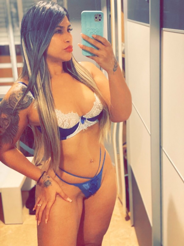 Deliciosa colombiana 23años, 24 hrs Elche hago salidas a cualquier ciudad