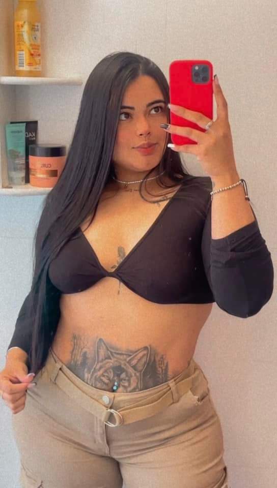 JOVENCITA tatuada FIESTERA CALIENTE COLOMBIANA