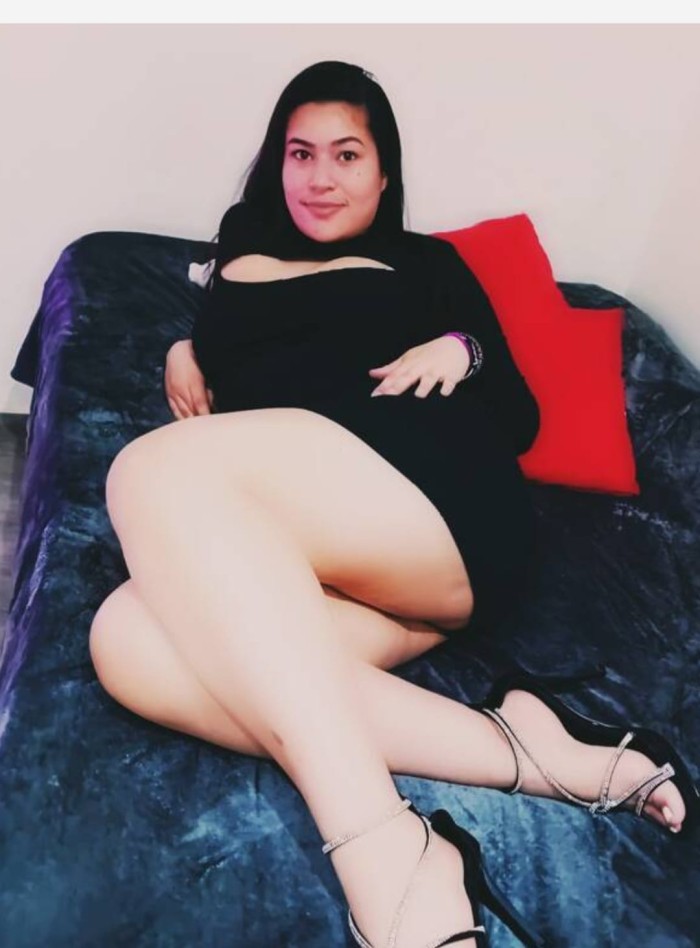 Mujer voluptuosa