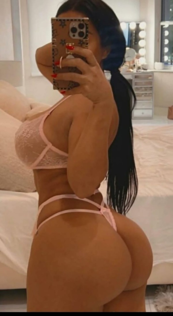 SEXY EXÓTICA COLOMBIANA