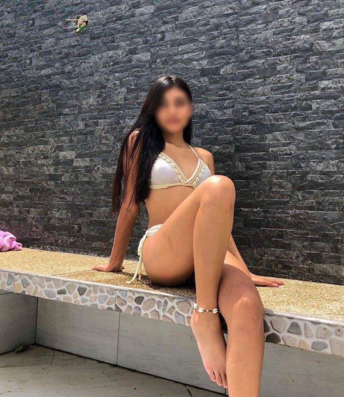 JOVENCITA DULCE Y SIMPATICA PARA ENCUENTROS EN BCN