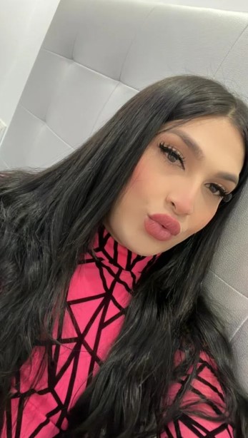 soy kenia una hermosa trans que busca complacer