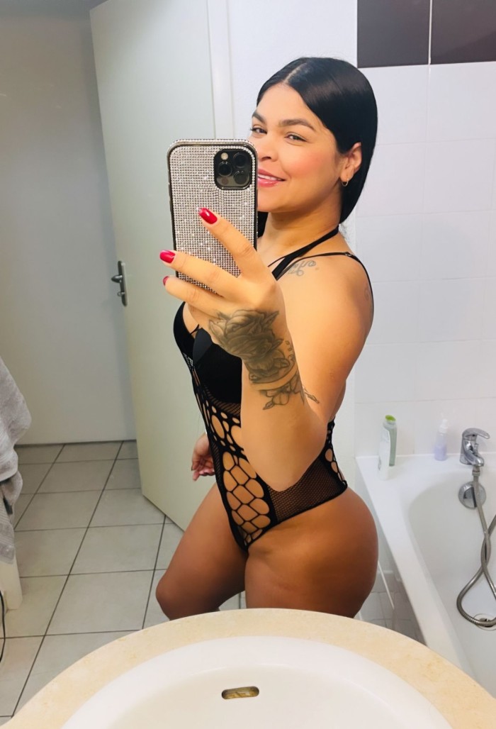 DULCE 28años, JUGUETONA, DIVERTIDA y muy SEXY