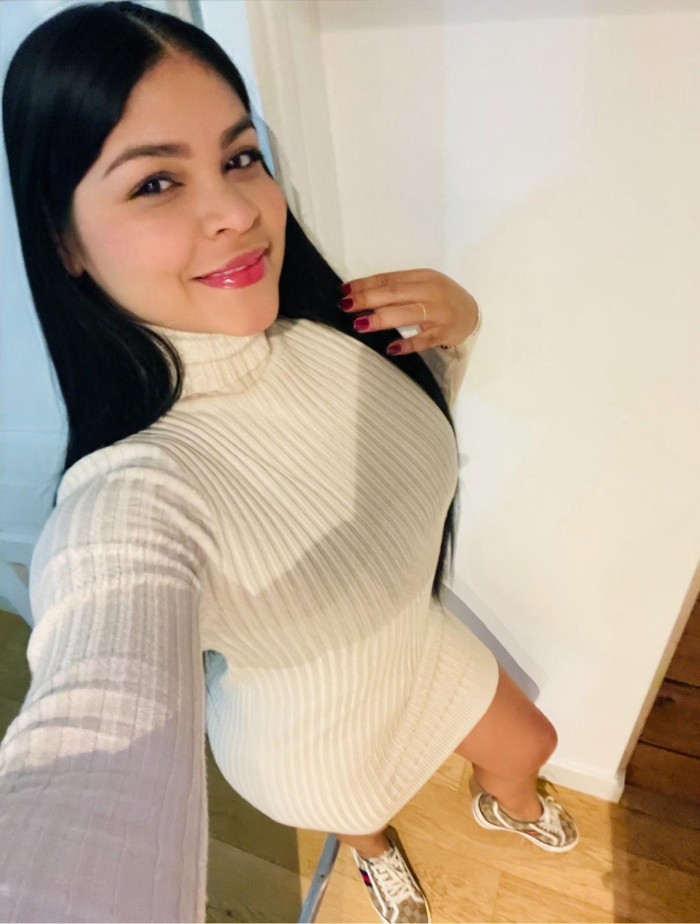 DULCE 28años, JUGUETONA, DIVERTIDA y muy SEXY