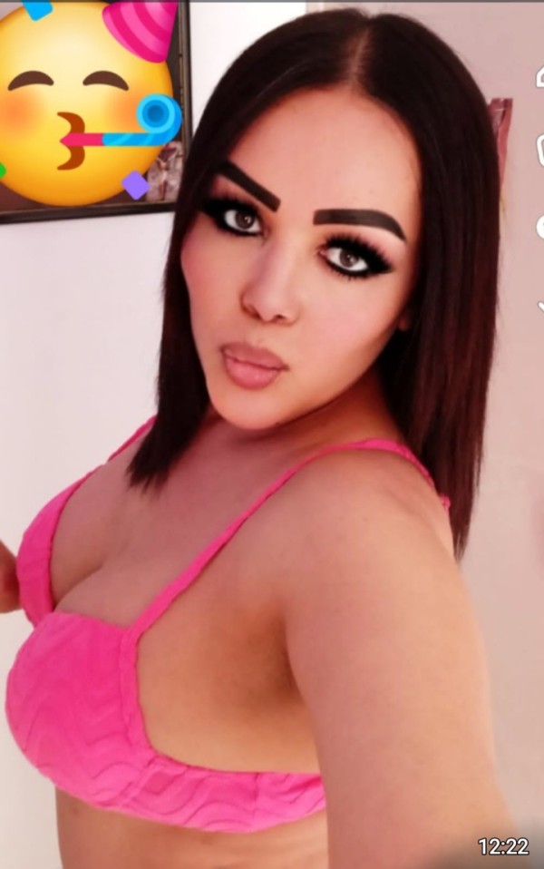 Katia mujer sexi en busca de fiesta y diversión