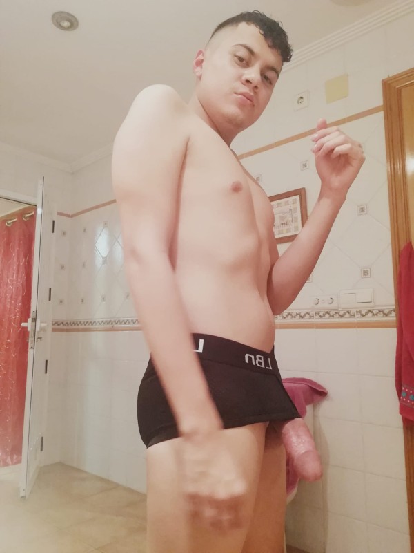 NOVEDAD SEBASTIAN COLOMBIANO CALIENTE POLLON XL CAÑERO EN LUGO