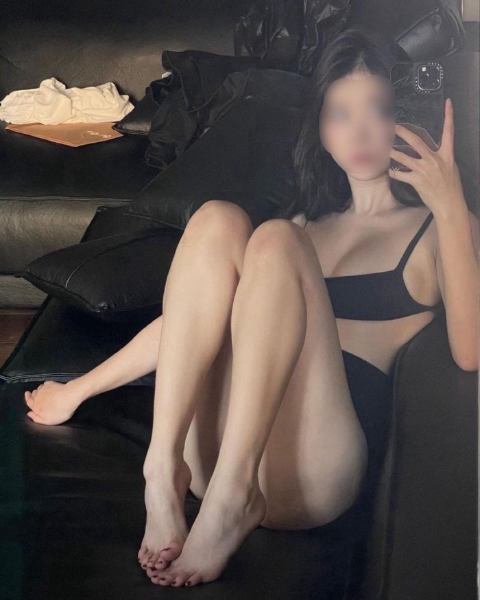 MÓNICA 22 Años, DULCE, TRAVIESA y muy SENSUAL