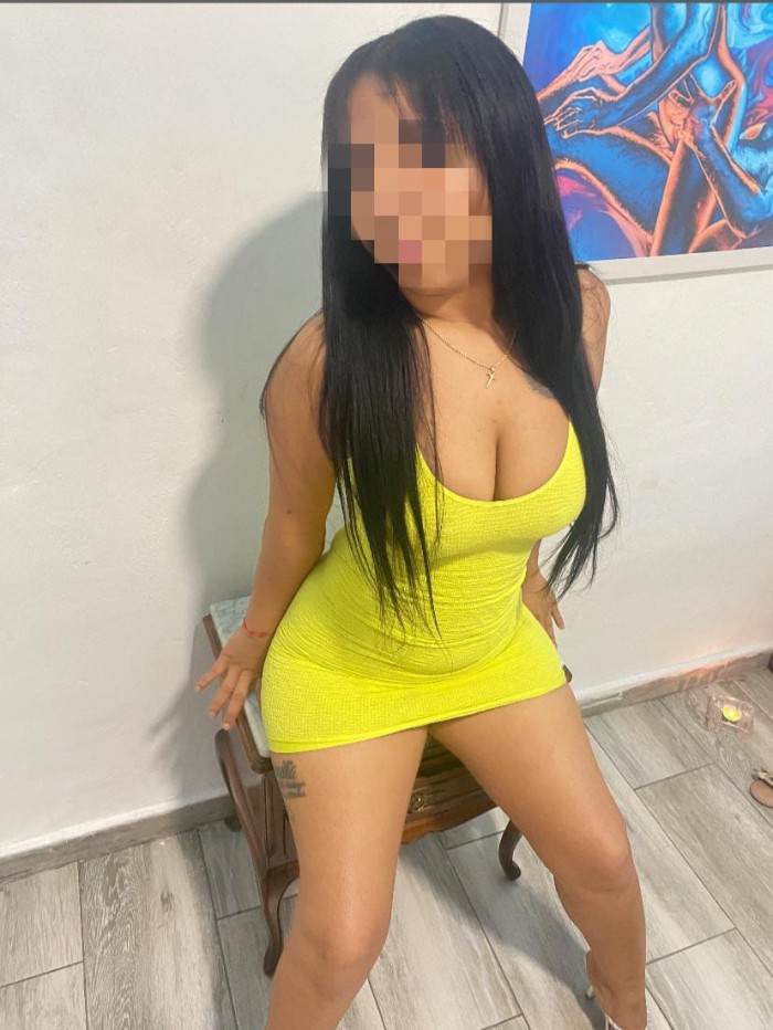 COLOMBIANA CON DESEO DE POLLA Y FIESTA EN GETAFE