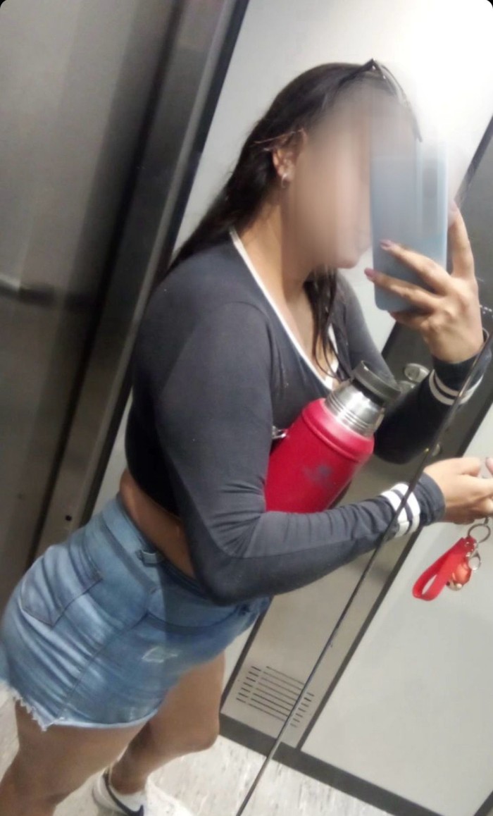 ADELA 19 AÑOS,ARGENTINA,SUMISA,GRIEGO PROF