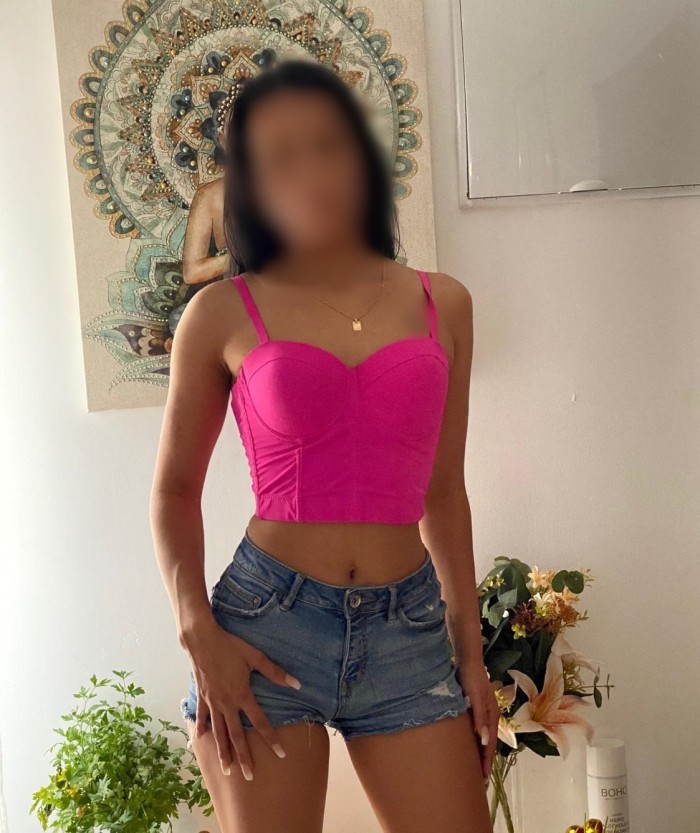 JIMENA HERMOSA JOVENCITA EXPERTA EN MASAJES