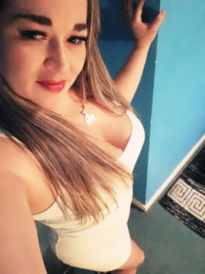 Villagarcia  Deliciosa colombiana de horas