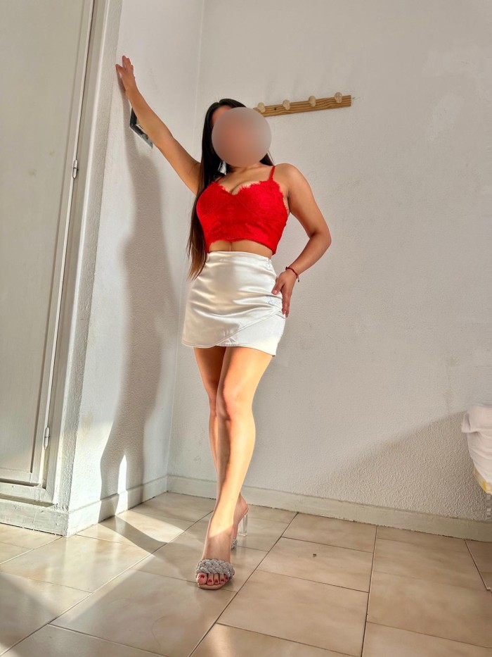 HERMOSA JOVENCITA MEXICANA 19 AÑITOS DE REGRESO