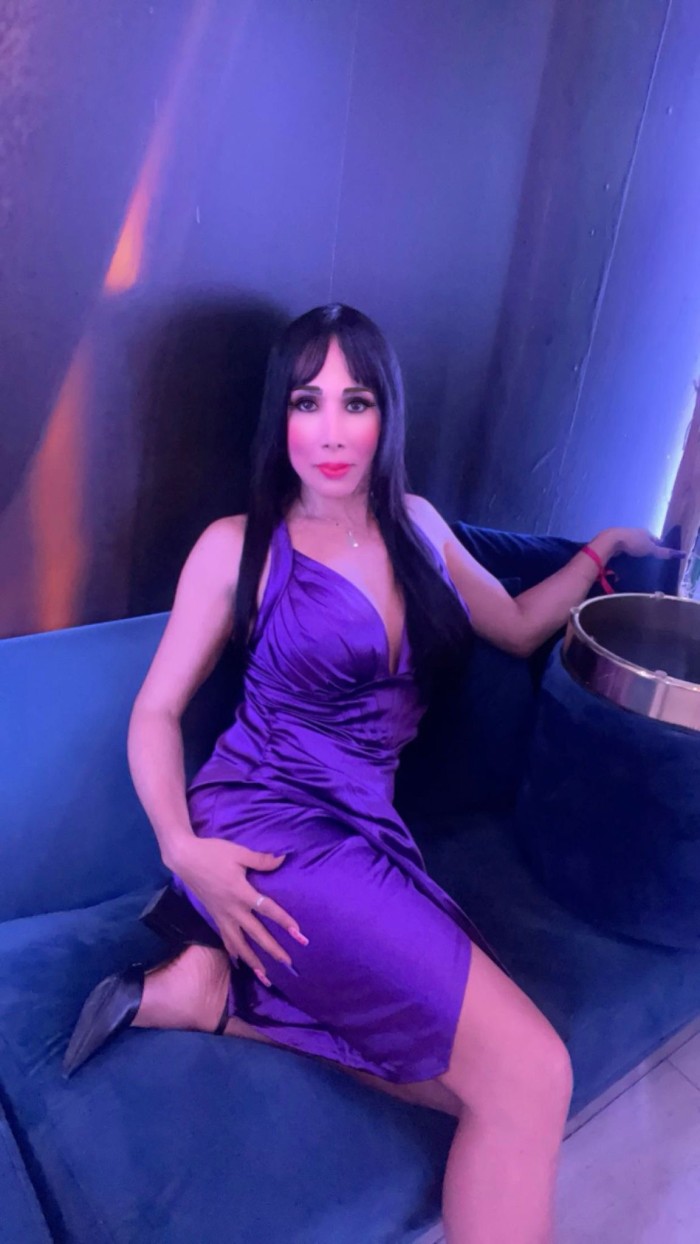 Hermosa transexual modelo ejecutiva ya en Mallorca