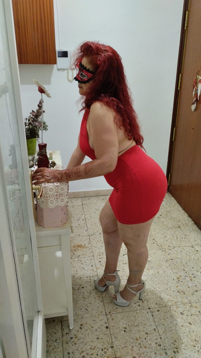 ESMERALDA 46 años, Traviesa, Atrevida y muy SEXY