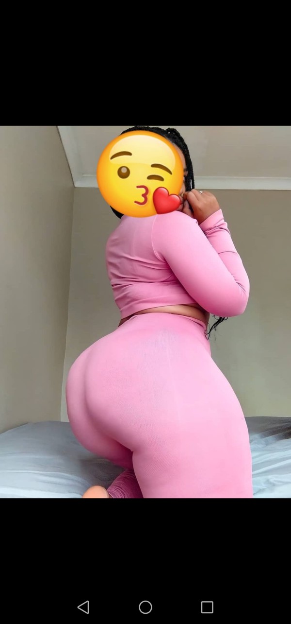 LA DIOSA DEL PLACER MEGA MAMADA