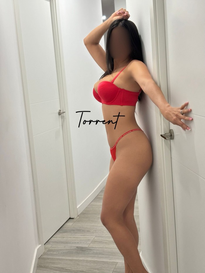 PERFECTA Y PLACENTERA PARA MUCHO SEXO FULL CAÑERA