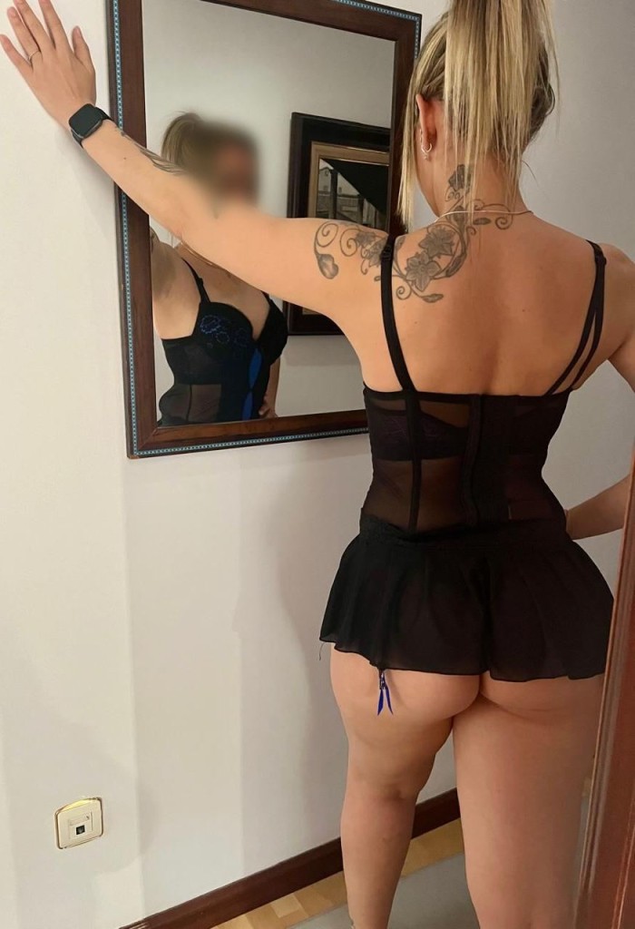 Braslieira súper sensual con ganas de SEXO!