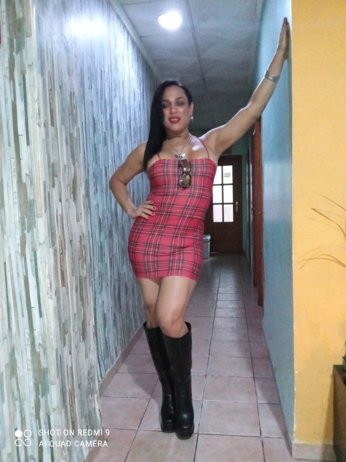 Leonela Suárez: La Sensual Trans Venezolana en Vilafranca del Penedès