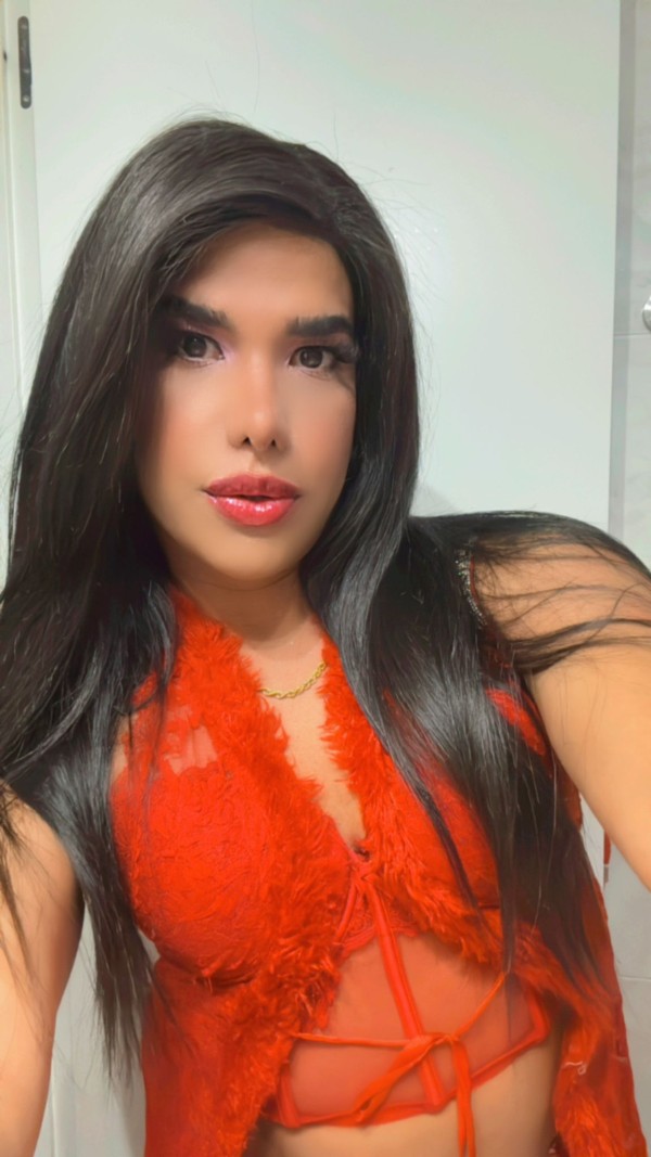 ALEXANDRA 24 años TRANS DIVERTIDA, SEXY y muy TRAVIESA