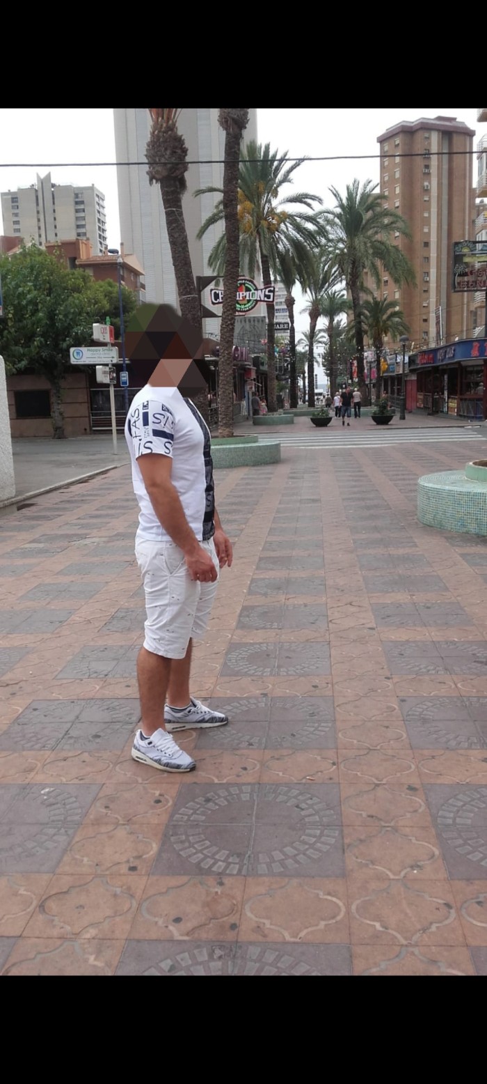 Latino en Torrevieja. Latin boy in Torrevieja