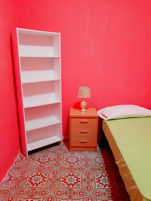 Alquiler de habitación muy bien ubicado para chicas que quieran trabajar