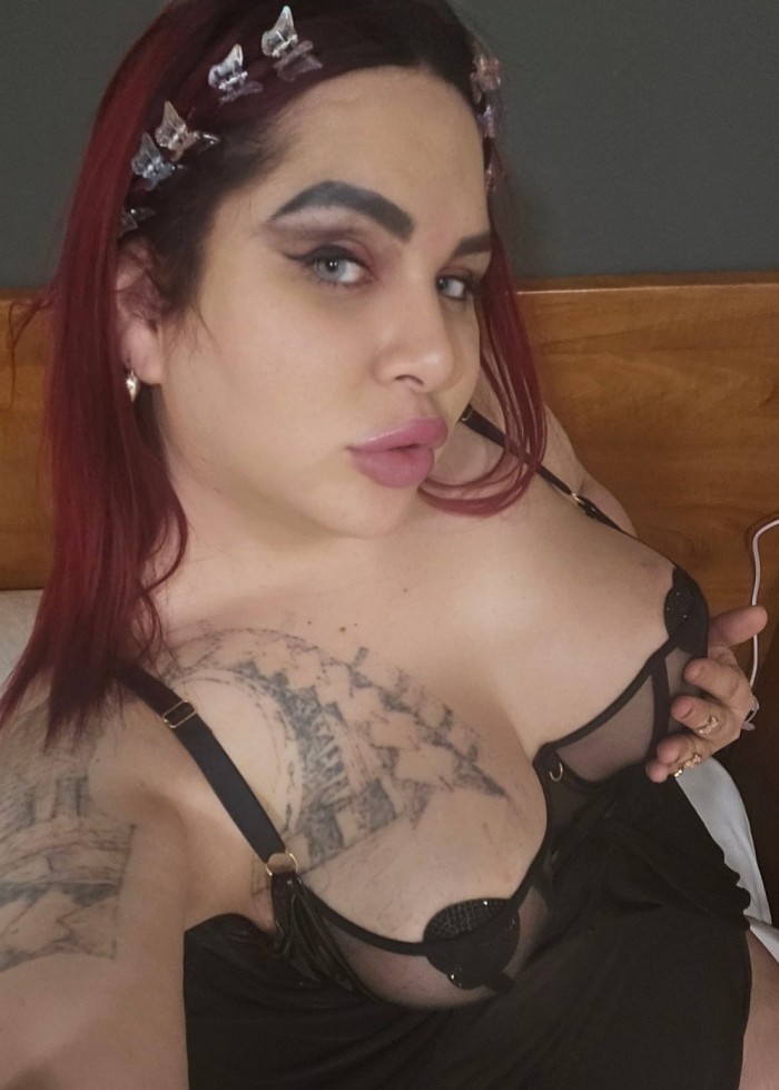 REINA DEL BESO NEGRO Y FIESTERA SOLO HOMBRES LIMPIOS30€