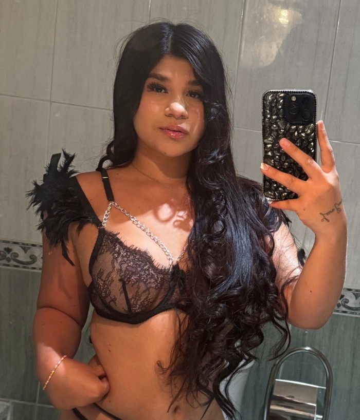 617474806, MUJER COLOMBIANA DE LUJO, DULCE