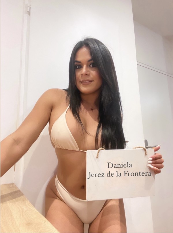 Daniela morenaza latina sin límites