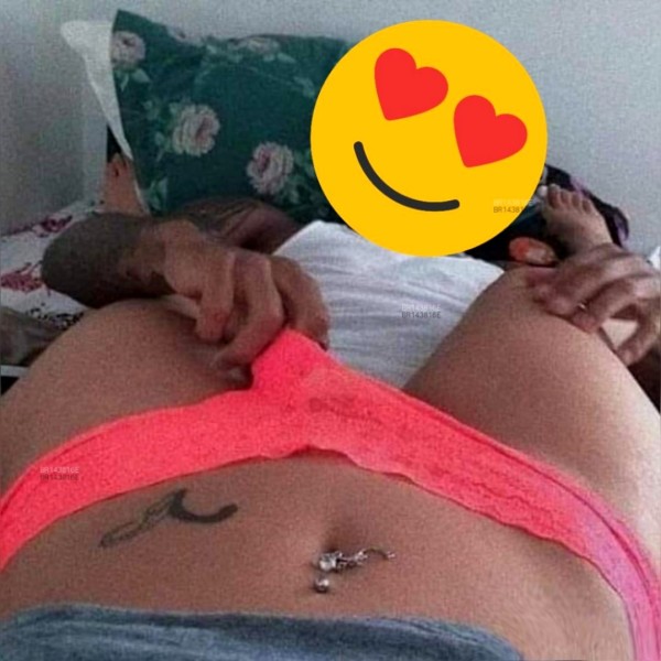 Trans MORENAZA tatuada EXOTICA Claudia