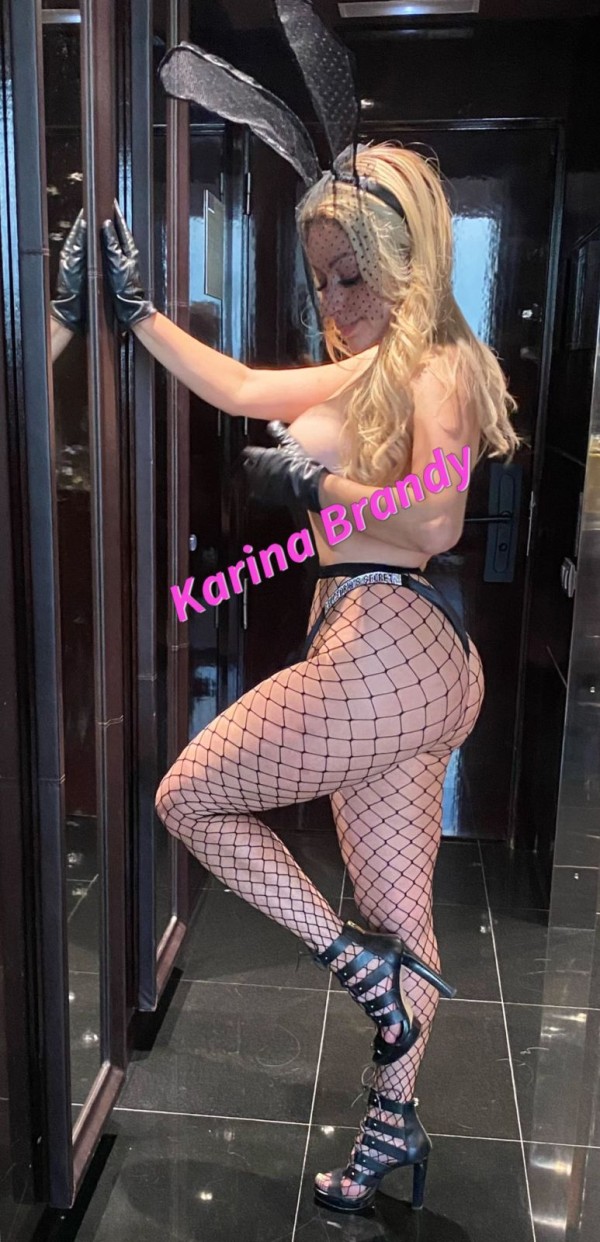 KARINA, POTENTE MUJERONA, LA AMIGA QUE DESEABAS