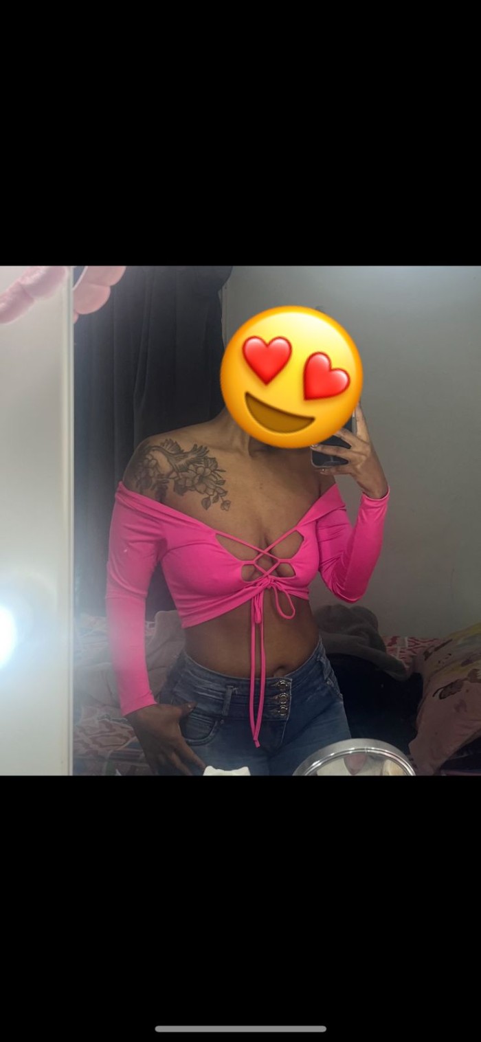 COLOMBIANA LLENITA DE PLACER PARA DARTE