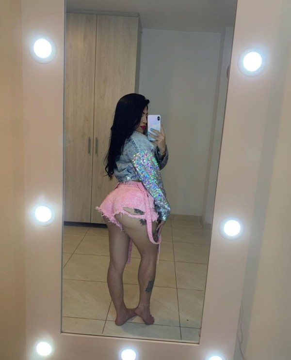 HERMOSA LATINA 20CM FULL LECHERA Y CULONA VEN A VIVIR TU MEJOR EXPERIENCIA