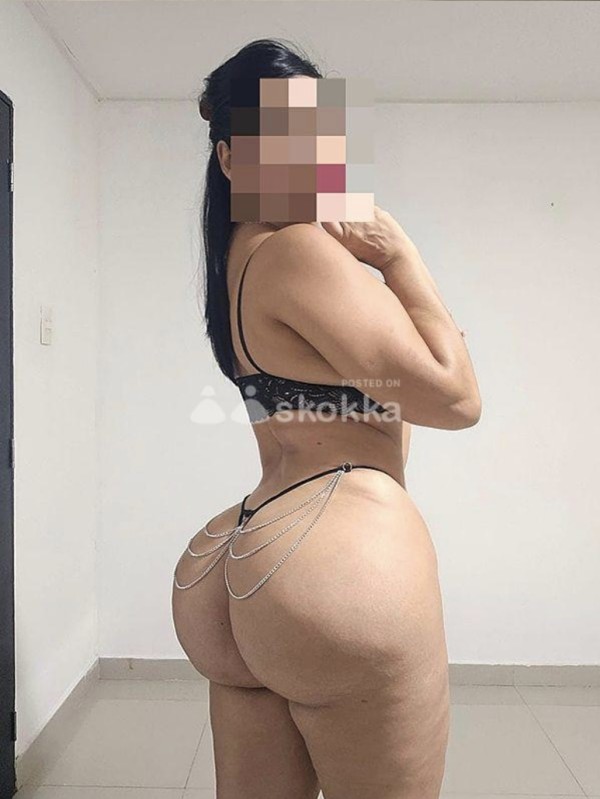 Hola soy Martina tu colombiana  cariñosa y dis