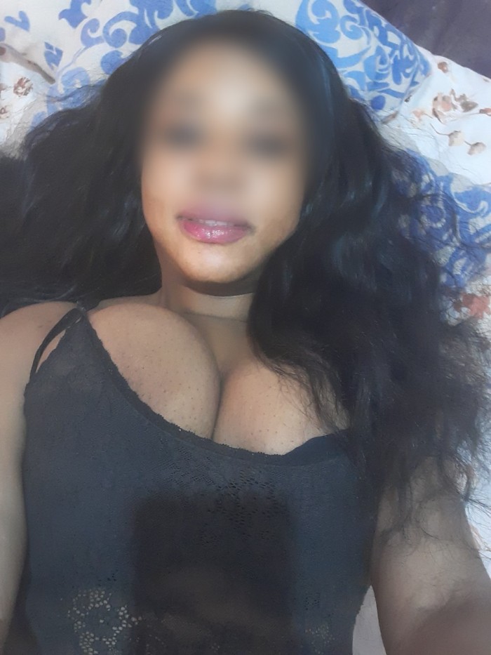 ME CORRO EN TU BOCA…TETAS NATURALES 24H