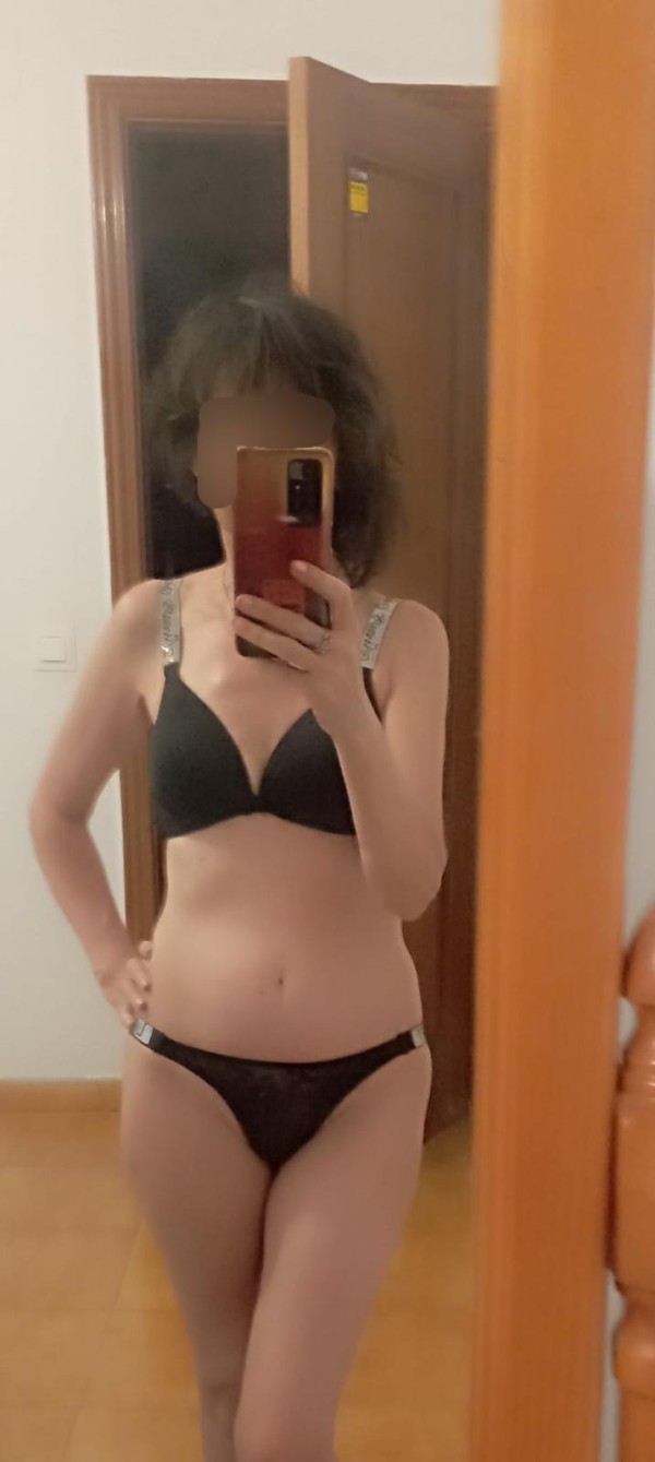 TANIA 54 años, ESPAÑOLA, SENSUAL, MORBOSA y VICIOSA