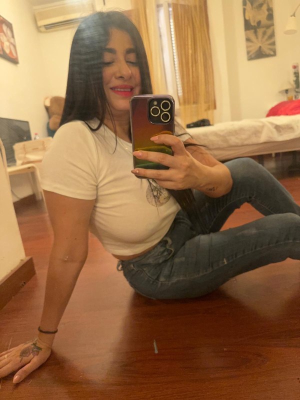 Aquí Pamela Tú Novia Puertorriqueña Tetona Y Culona Anal