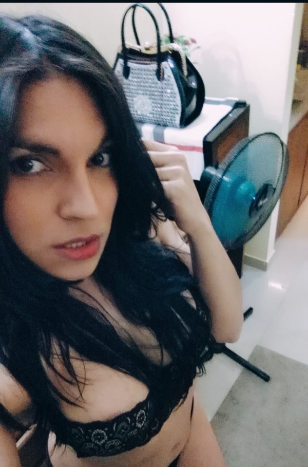 Trans Gandía femenina fiestera activa pasiva