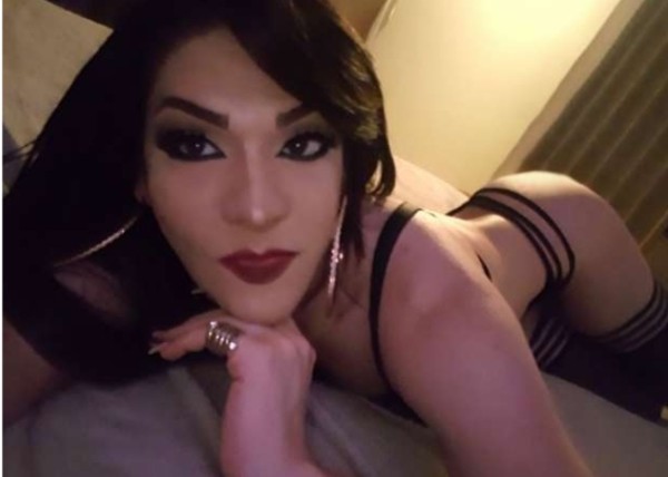 Chica TRANS 23 CM XXXL  cumplir tuya fantasía AGUADULCE