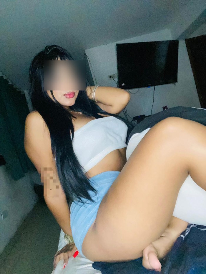 UNA DIABLITA MUY TRAVIESA Y PROVOCATIVA