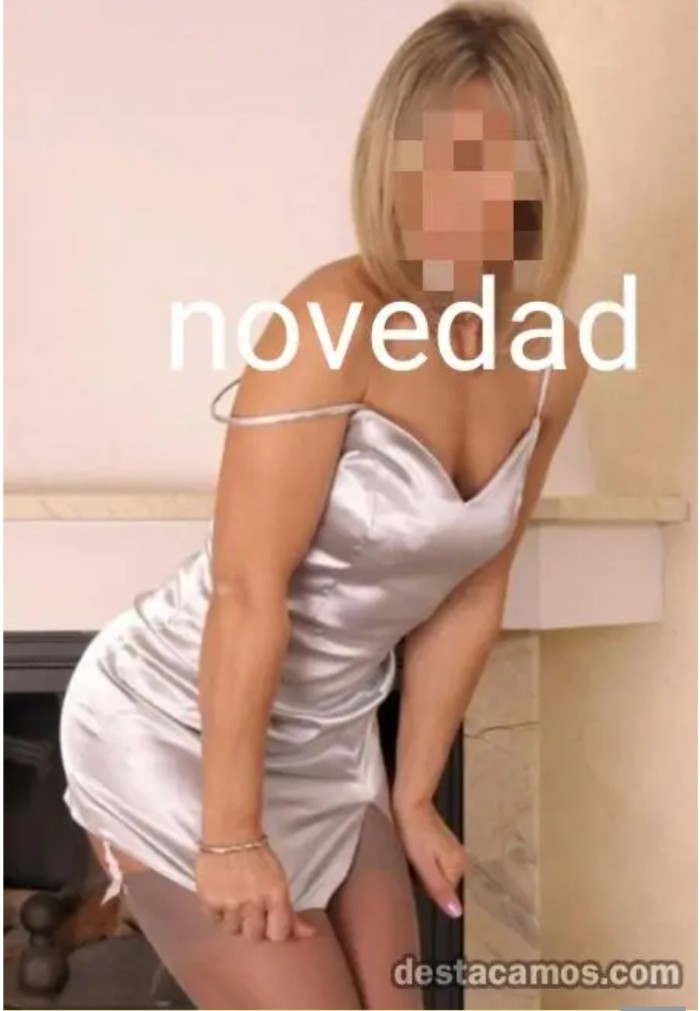 Madurita masajes juguetona cariñosa trato de novio