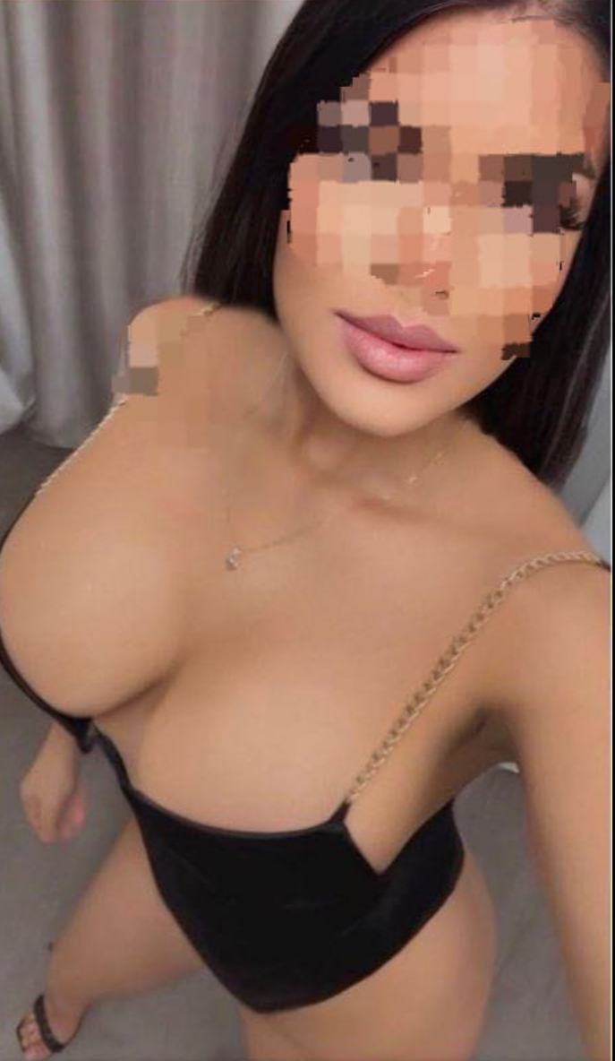 VENEZOLANA SENSUAL, COMPLACIENTE Y FIESTERA